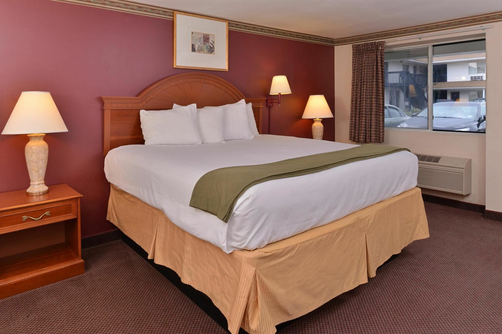 Americas Best Value Inn & Suites Wolcott Экстерьер фото